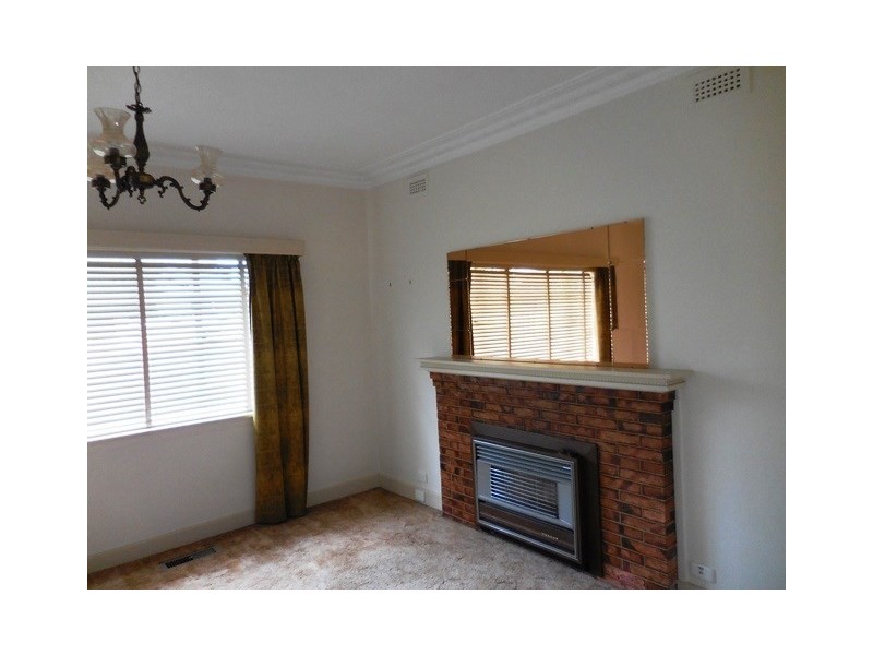 723 Gilbert Road, Reservoir VIC 3073