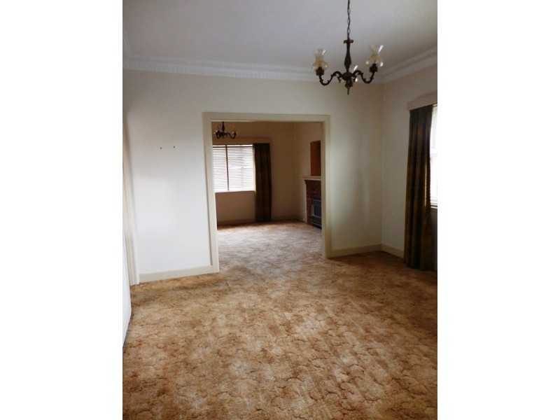 723 Gilbert Road, Reservoir VIC 3073