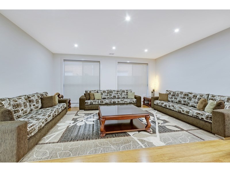 7 Evolve Esplanade, Epping VIC 3076