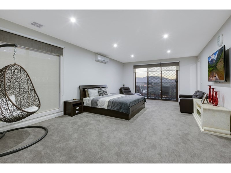 7 Evolve Esplanade, Epping VIC 3076
