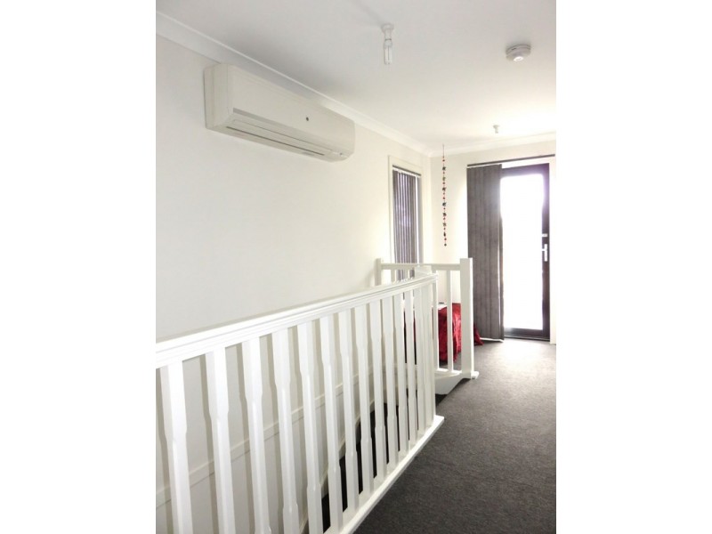 9 Dodd Lane, Epping VIC 3076