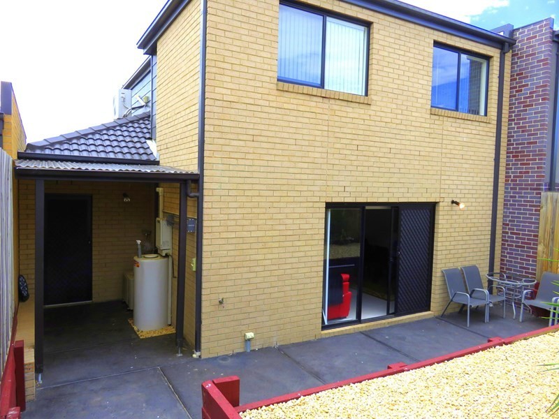 9 Dodd Lane, Epping VIC 3076