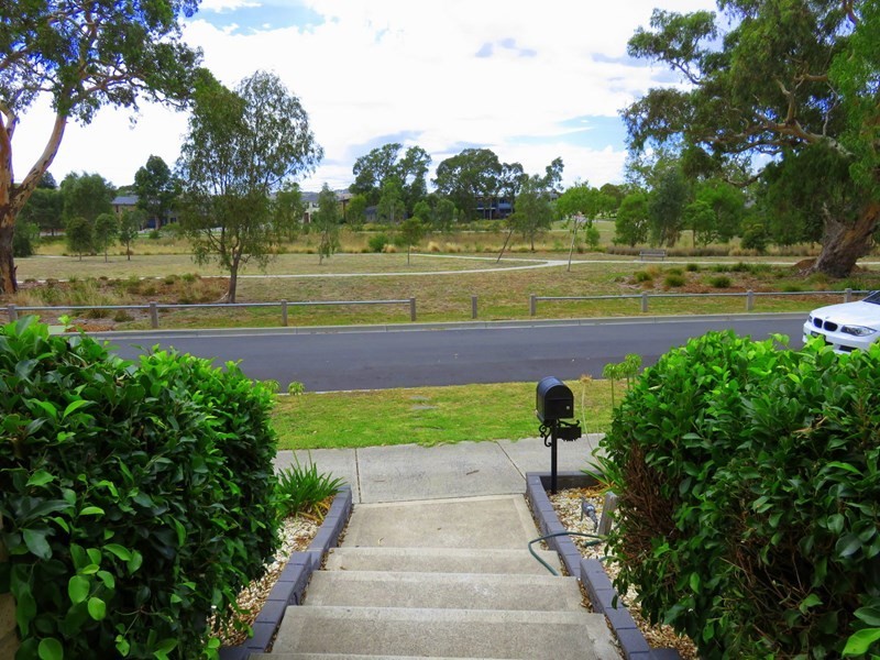 9 Dodd Lane, Epping VIC 3076