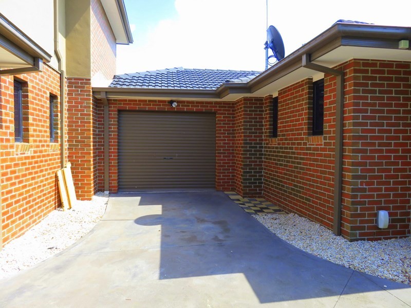 3/60 Rufus Street, Epping VIC 3076