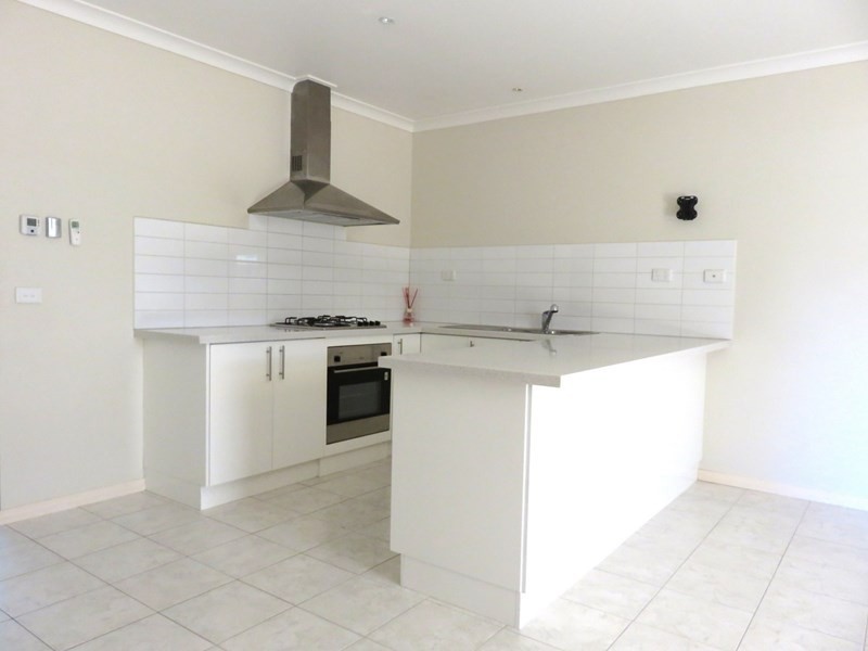 3/60 Rufus Street, Epping VIC 3076