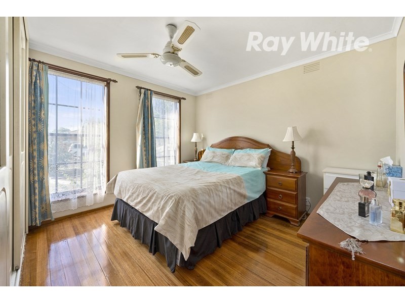 15 Winterton Close, Epping VIC 3076