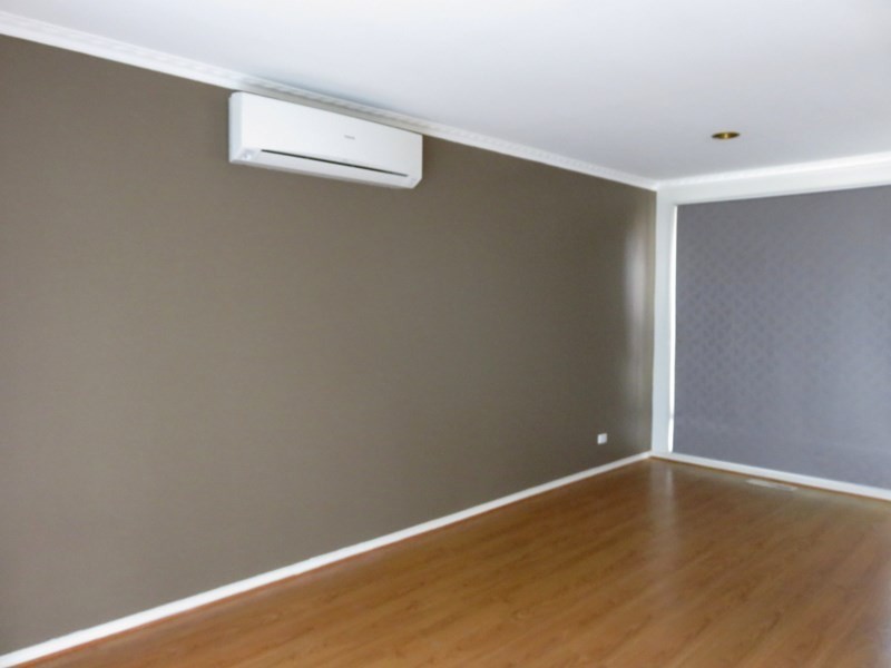 67 Bowman Drive, Mill Park VIC 3082