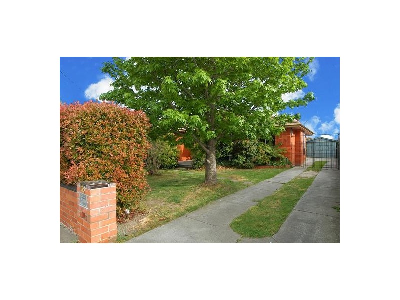 118 Curtin Avenue, Lalor VIC 3075