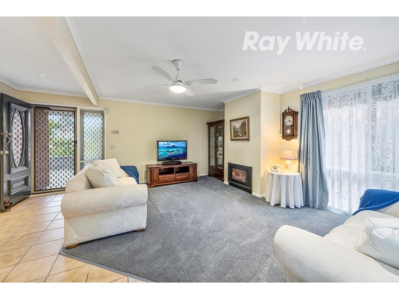 6 Halter Crescent, Epping VIC 3076