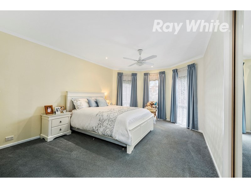 6 Halter Crescent, Epping VIC 3076