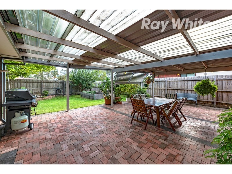 6 Halter Crescent, Epping VIC 3076