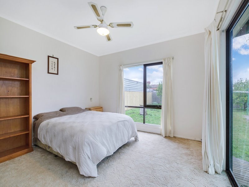 6 CLARK Street, Reservoir VIC 3073