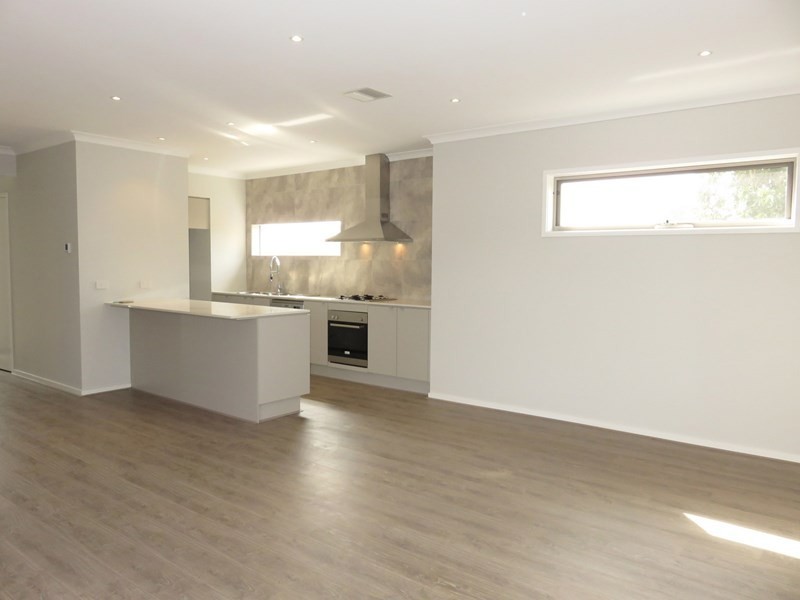 1 Butchart Passage, Wollert VIC 3750