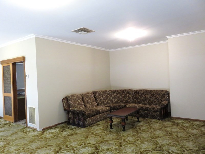 36 Festival Grove, Lalor VIC 3075