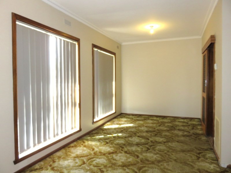 36 Festival Grove, Lalor VIC 3075