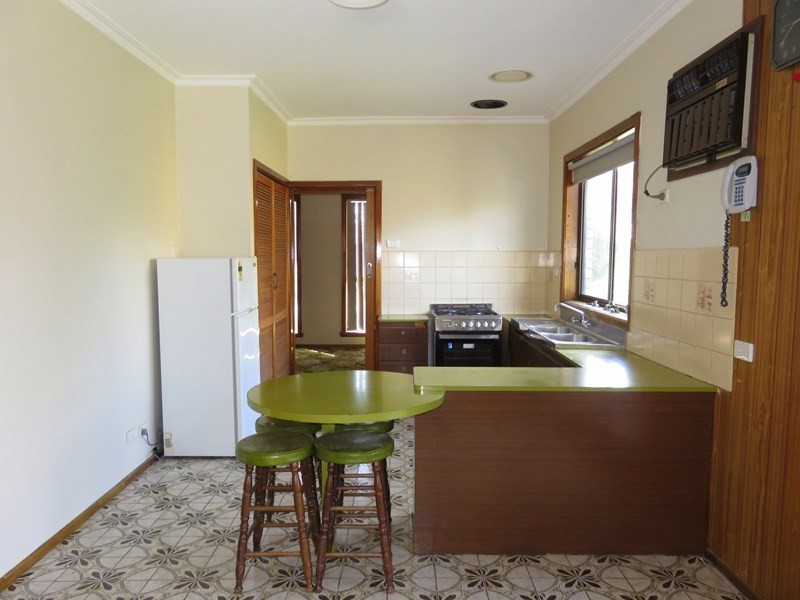 36 Festival Grove, Lalor VIC 3075