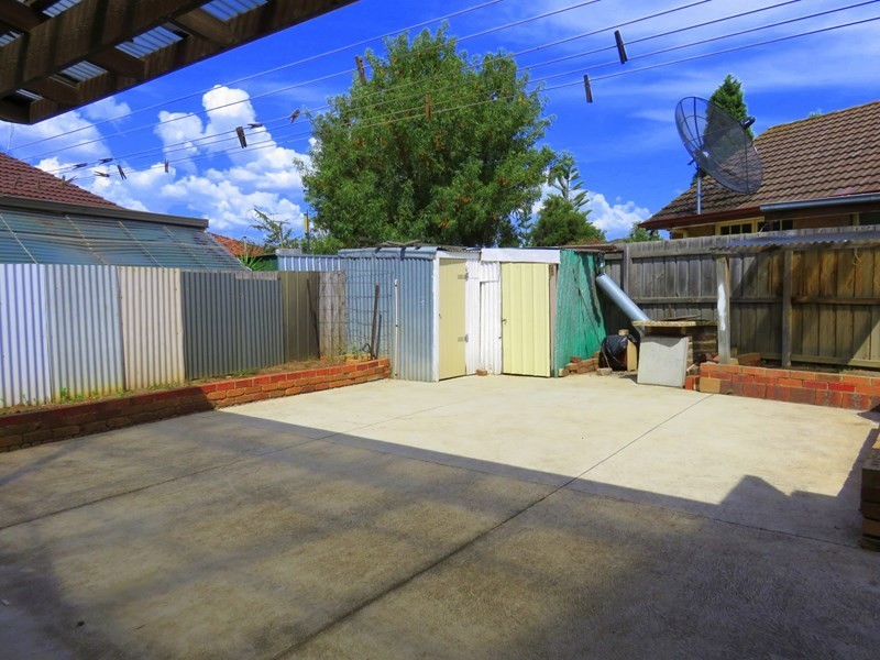 36 Festival Grove, Lalor VIC 3075