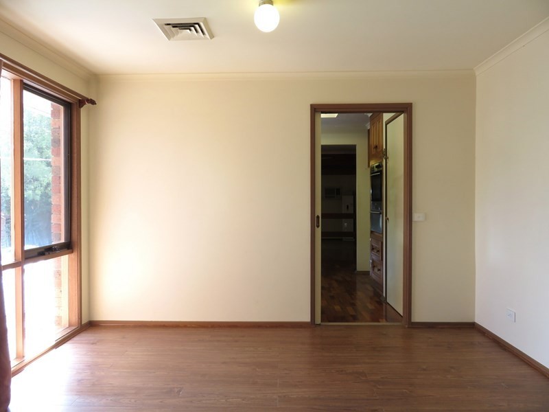 6 Rothwell Court, Epping VIC 3076