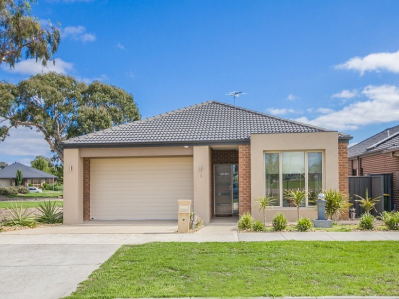 9 Erskine Road, Mernda VIC 3754