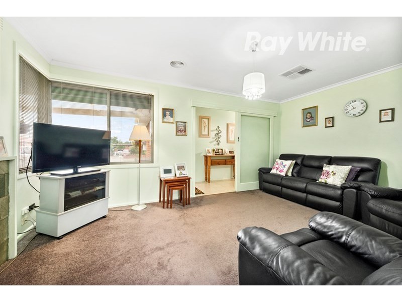 13 Delmare Street, Lalor VIC 3075