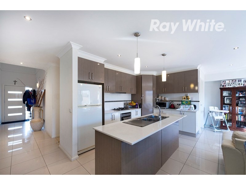 13 Highgate Hill, Epping VIC 3076