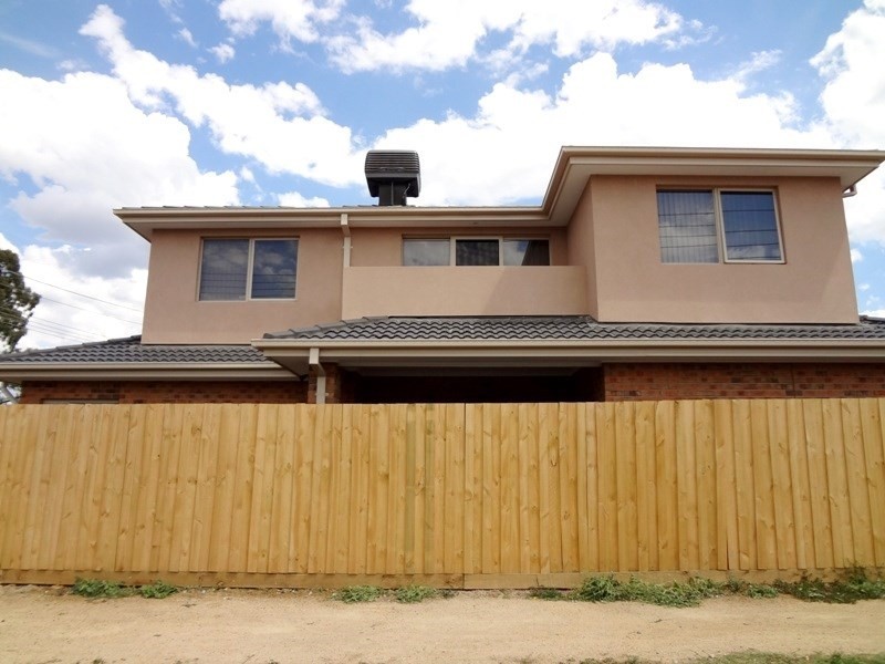 2/35 Glendale Avenue, Epping VIC 3076