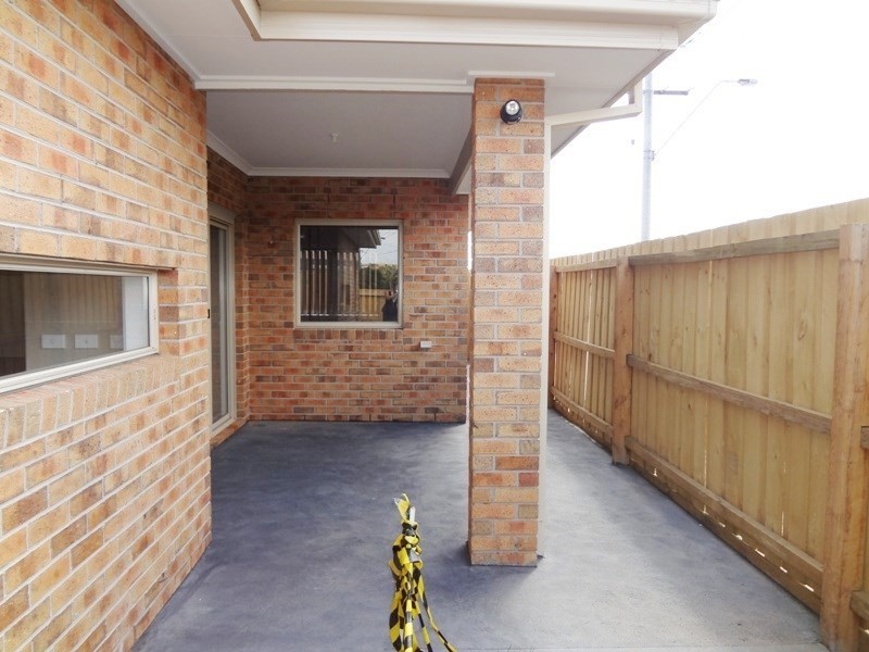 2/35 Glendale Avenue, Epping VIC 3076