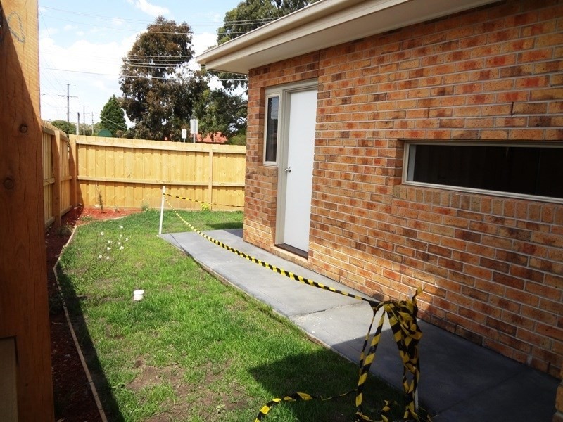 2/35 Glendale Avenue, Epping VIC 3076