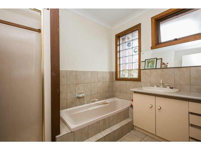 37 Pentland Drive, Epping VIC 3076