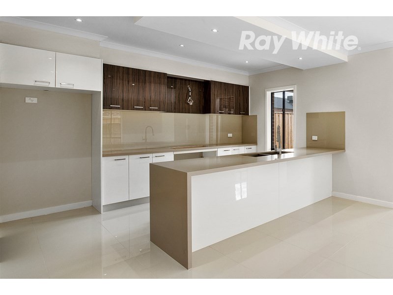 35 Monaco Circuit, Wollert VIC 3750