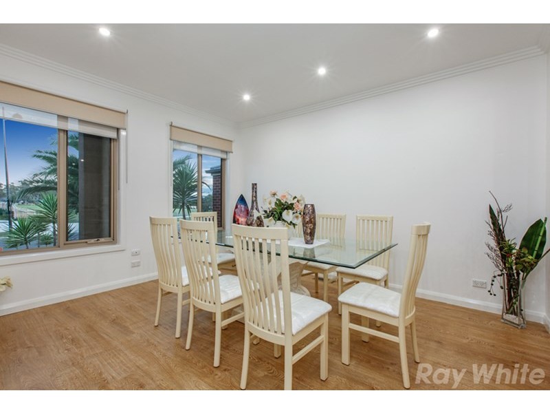 125 Vincent Drive, South Morang VIC 3752