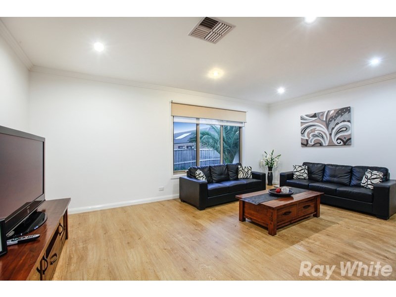 125 Vincent Drive, South Morang VIC 3752