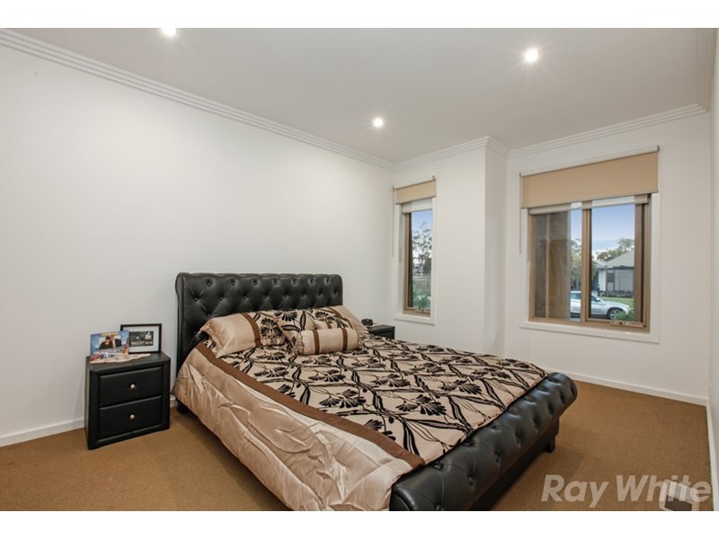 125 Vincent Drive, South Morang VIC 3752