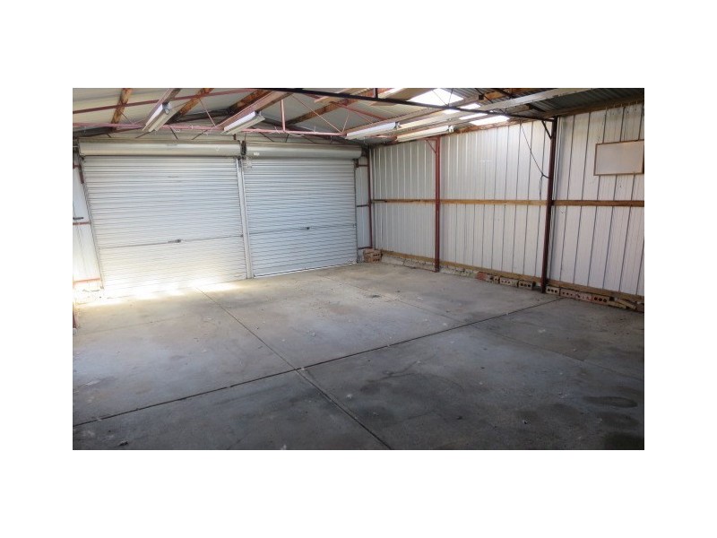 76 Elizabeth Drive, Lalor VIC 3075