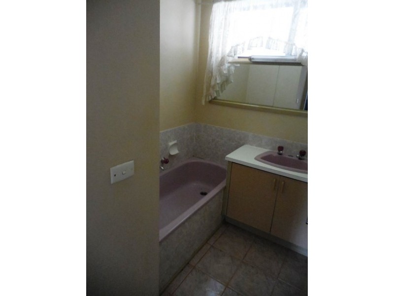 29 Young Street, Epping VIC 3076