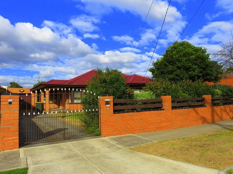4 Gibson Street, Lalor VIC 3075