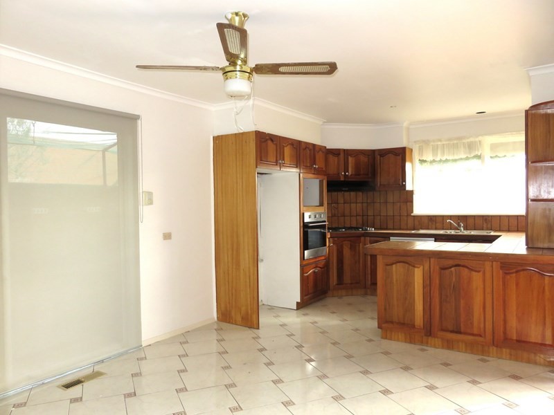 4 Gibson Street, Lalor VIC 3075