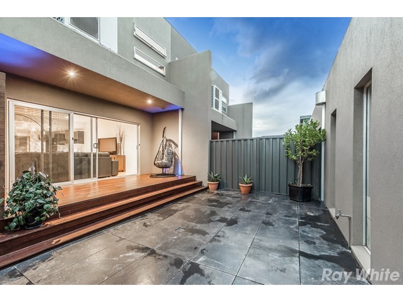 90 Maserati Drive, Epping VIC 3076