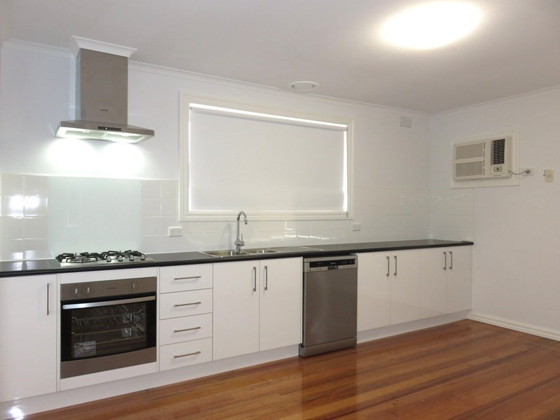 46 Huskisson Avenue, Lalor VIC 3075