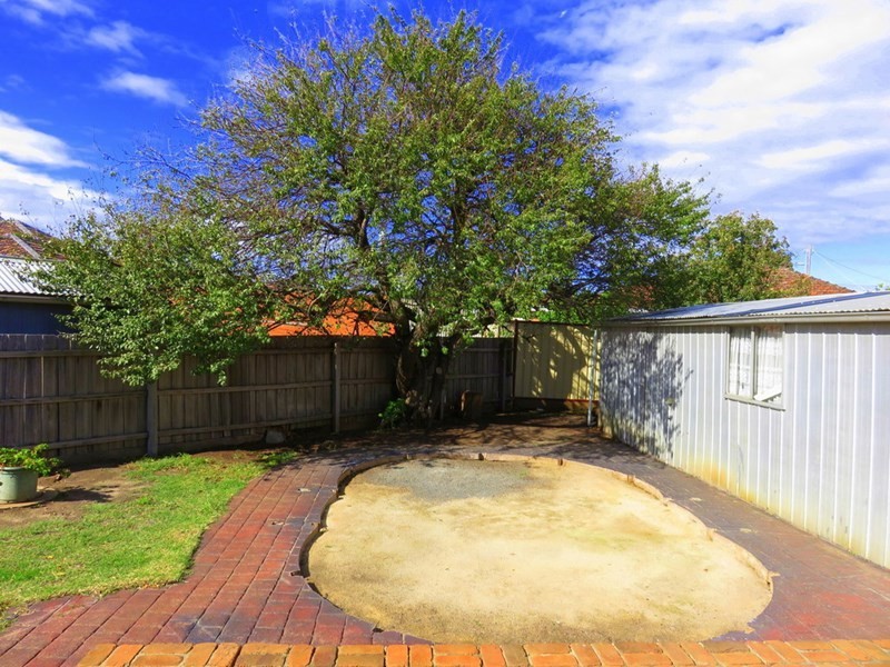 46 Huskisson Avenue, Lalor VIC 3075