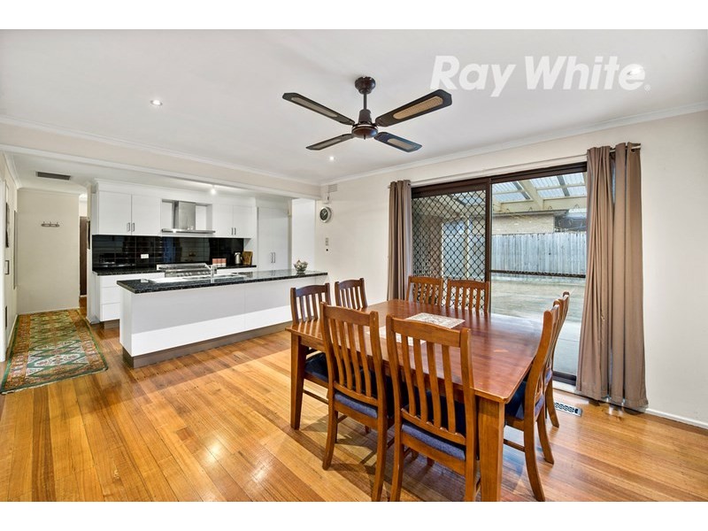 66 Buckmaster Drive, Mill Park VIC 3082