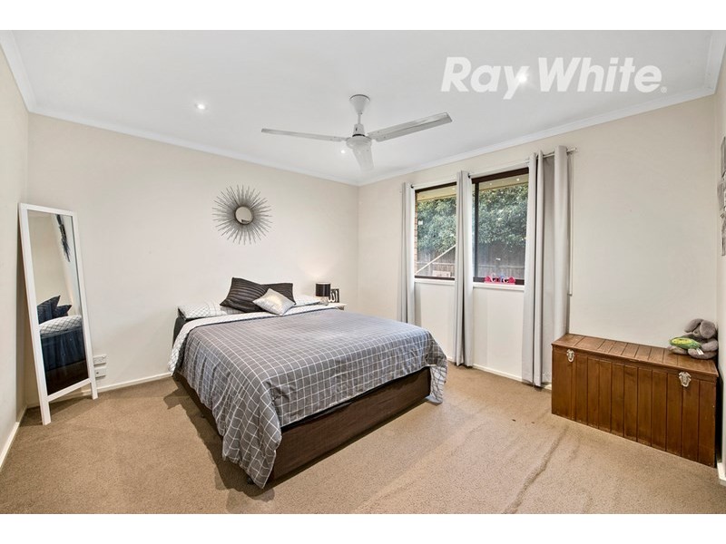 66 Buckmaster Drive, Mill Park VIC 3082