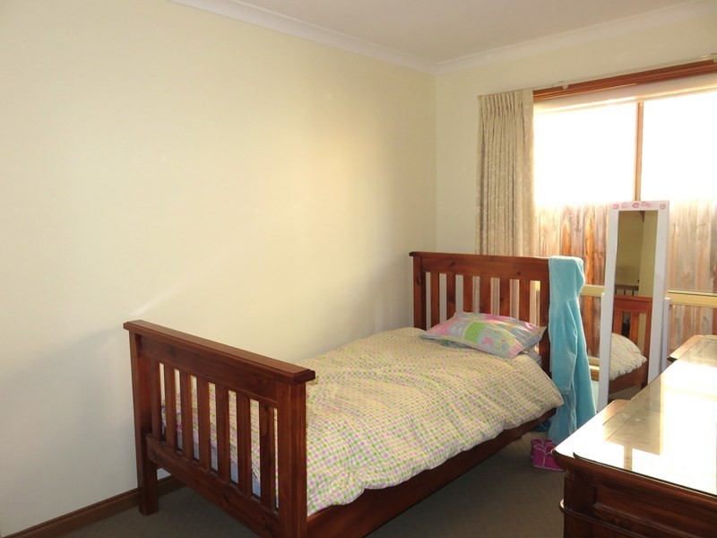 4 Cotham Court, South Morang VIC 3752