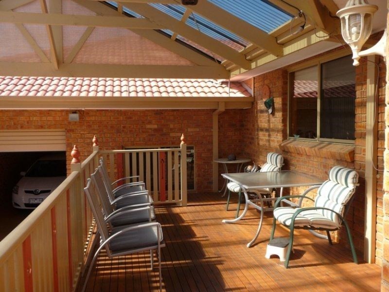 4 Cotham Court, South Morang VIC 3752
