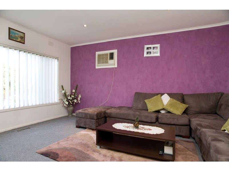 1/44 Spring Street, Thomastown VIC 3074