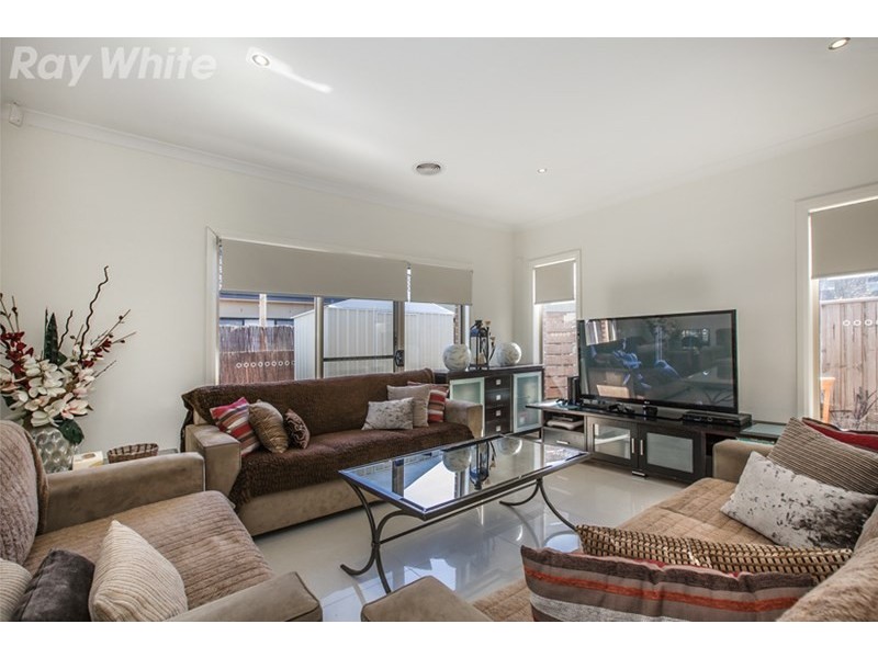 4 Clonard Crescent, Epping VIC 3076