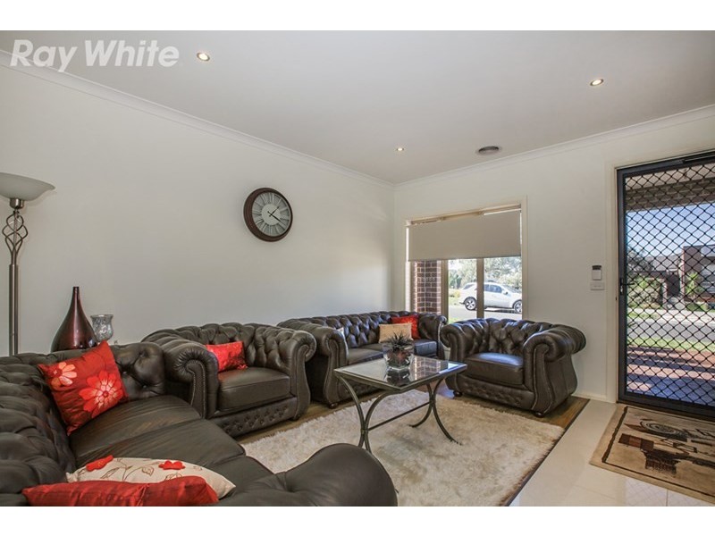 4 Clonard Crescent, Epping VIC 3076