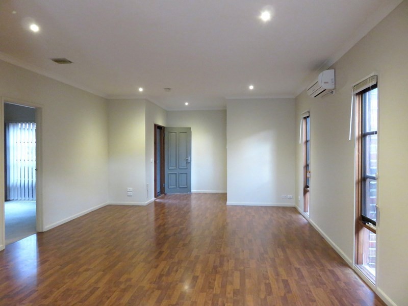 4/38 Rufus Street, Epping VIC 3076