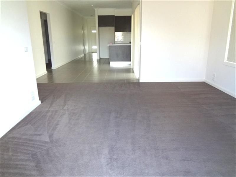 10 Broxburn Walk, Epping VIC 3076