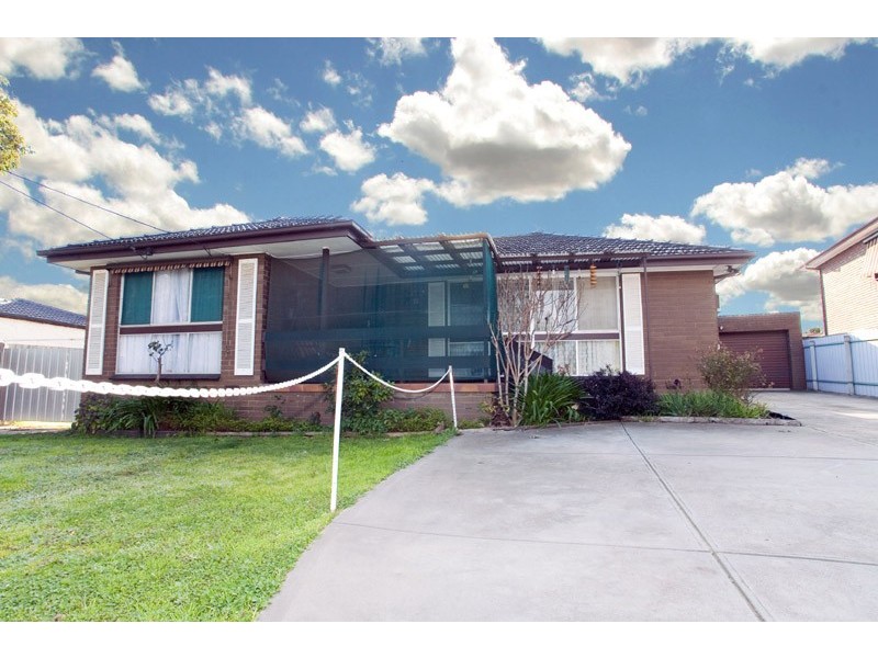 22 Pallant Avenue, Reservoir VIC 3073